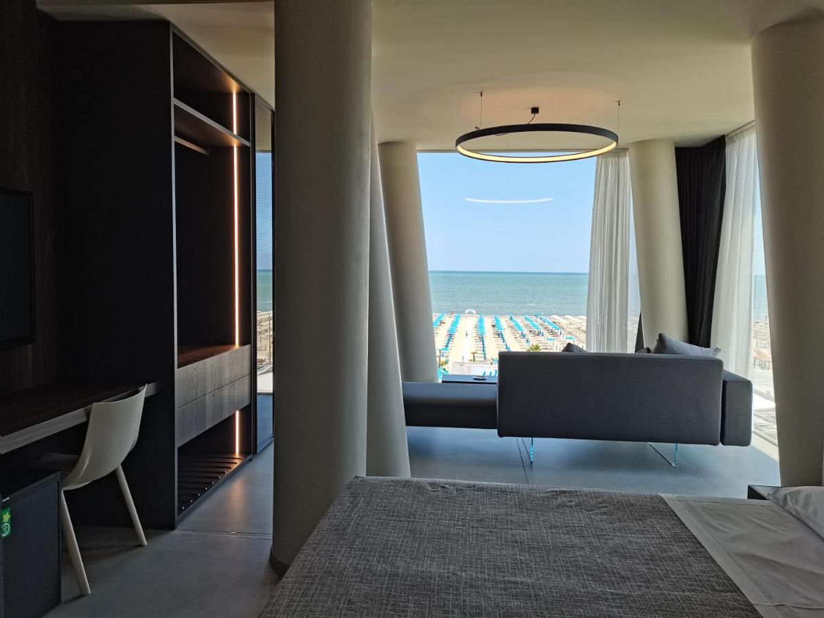 Hotel Commodore Cervia Eksteriør bilde